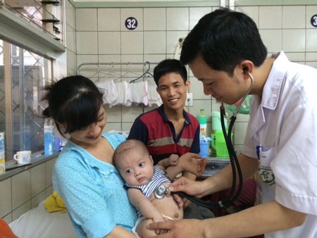Nắng nóng, bệnh nhân sởi vẫn duy trì ở mức cao - 1 Nắng nóng, bệnh nhân sởi vẫn duy trì ở mức cao