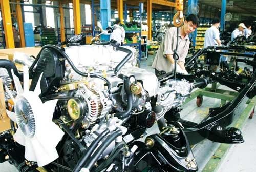Giấc mơ ôtô Việt: Vì đâu nên nỗi? - 1 C