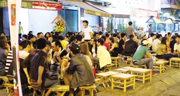 Đọc những thông tin kinh tế - tài chính mới nhất trên