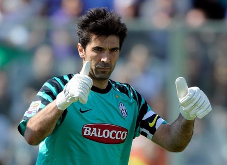 Buffon: Tình yêu vĩnh cửu với Juventus - 3 Buffon: Tình yêu vĩnh cửu với Juventus - 3