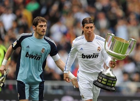 Ngôi sao Real hậm hực vì UEFA “cứu” Busquets - 1