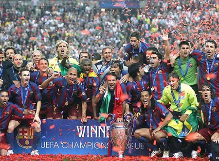 Những khoảnh khắc vinh quang tại Cúp C1 của Barcelona - 12