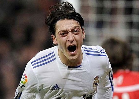 Mesut Oezil, vua kiến tạo ở châu Âu - 1 Mesut Oezil, vua kiến tạo ở châu Âu - 1