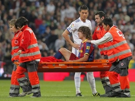 Puyol nghỉ thi đấu từ 2 đến 3 tháng - 1