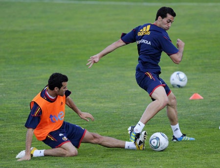 Ngôi sao Real Madrid và Barcelona đối đầu trên sân tập - 2 Ngôi sao Real Madrid và Barcelona đối đầu trên sân tập - 2