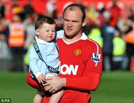 Wayne Rooney khiến các CĐV MU giận dữ - 1 Wayne Rooney khiến các CĐV MU giận dữ - 1