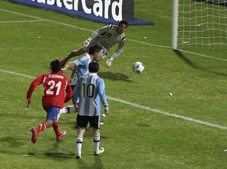 Argentina - Uruguay: Nối tiếp con đường chiến thắng - 2 Argentina - Uruguay: Nối tiếp con đường chiến thắng - 2