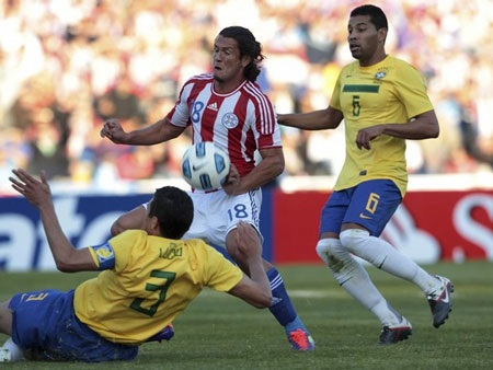 Thử thách gian nan cho Argentina và Brazil - 2