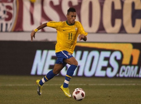 Quyết phá bĩnh Real Madrid, Barcelona “đặt mua” Neymar - 1