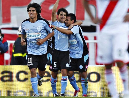 Nước mắt River Plate trong ngày xuống hạng - 4 Nước mắt River Plate trong ngày xuống hạng - 4