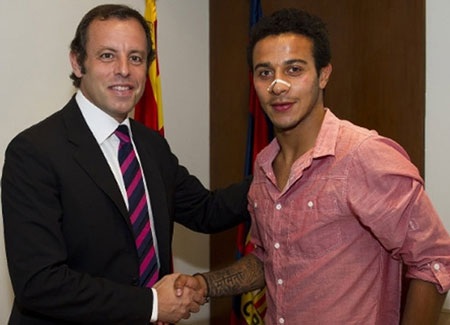 Barcelona bất ngờ “trói chân” Thiago đến năm 2015 - 1 Barcelona bất ngờ “trói chân” Thiago đến năm 2015 - 1