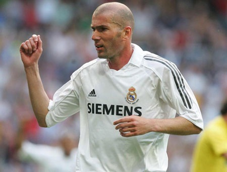 Khoảnh khắc đáng nhớ của Zidane tại Bernabeu - 17