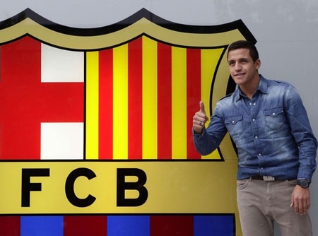 Alexis Sanchez sẽ khoác áo số 9 “ma ám” ở Barcelona - 1 Alexis Sanchez sẽ khoác áo số 9 “ma ám” ở Barcelona - 1