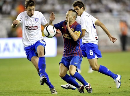 Barcelona bị cầm hòa trên đất Croatia - 2