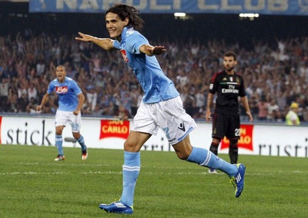 Cavani lập hattrick khiến Milan đại bại trước Napoli - 2