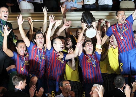 Messi-Cesc tỏa sáng, Barcelona đoạt Siêu Cup châu Âu - 1