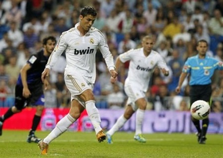 C. Ronaldo rực sáng, Real hạ Vallecano bằng tỷ số tennis - 2