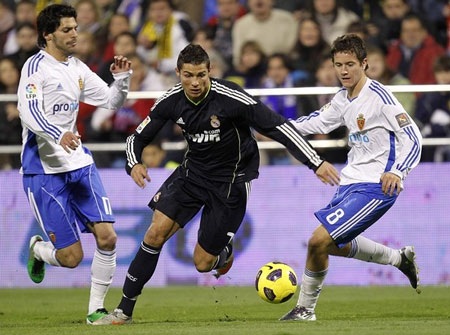 Zaragoza - Real Madrid: “Kền kền” tung cánh - 1