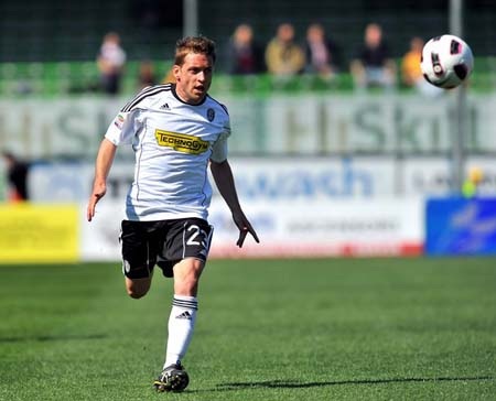 Juventus tiếp tục đón thêm hai tân binh - 1 Juventus tiếp tục đón thêm hai tân binh - 1