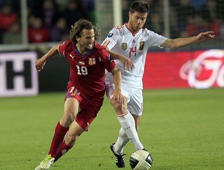 Tây Ban Nha khiến cơ hội của CH Séc khá mong manh - 3