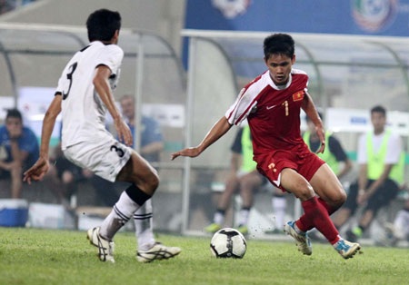 Chơi thiếu người, U23 Việt Nam hòa trên cơ U23 Uzbekistan - 1 Chơi thiếu người, U23 Việt Nam hòa trên cơ U23 Uzbekistan - 1