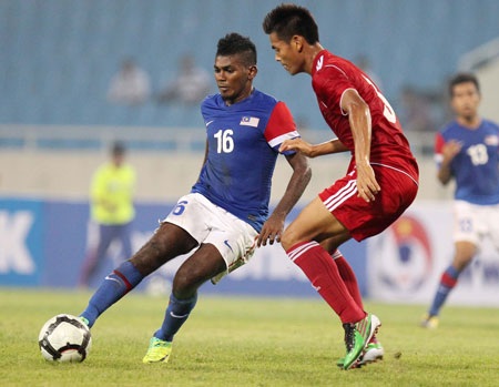 U23 Malaysia may mắn đánh bại U23 Myanmar - 2