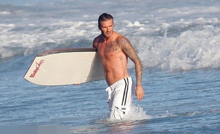 Bà Becks: “3 năm rồi tôi không đi nghỉ riêng cùng chồng” - 3 Bà Becks: “3 năm rồi tôi không đi nghỉ riêng cùng chồng”