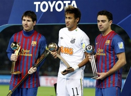 Niềm vui của cầu thủ Barca trong lễ đăng quang tại Yokohama - 14 Niềm vui của cầu thủ Barca trong lễ đăng quang tại Yokohama - 14