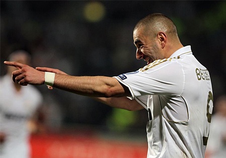 Nhìn lại khoảnh khắc bùng nổ của các ngôi sao Real Madrid tại Síp - 12 Nhìn lại khoảnh khắc bùng nổ của các ngôi sao Real Madrid tại Síp