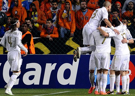 Nhìn lại khoảnh khắc bùng nổ của các ngôi sao Real Madrid tại Síp - 13 Nhìn lại khoảnh khắc bùng nổ của các ngôi sao Real Madrid tại Síp
