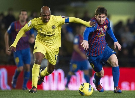 Hòa Villarreal, Barcelona bị Real bỏ xa đến 7 điểm - 1