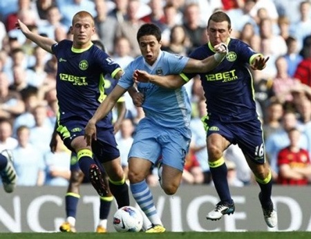 Wigan - Man City: Vượt qua khủng hoảng - 2