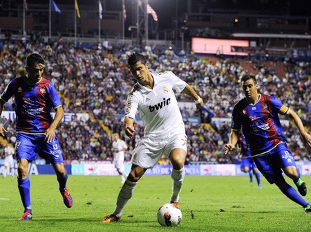 Real Madrid - Levante: Phục hận và mục tiêu 10 điểm - 3 Real Madrid - Levante: Phục hận và mục tiêu 10 điểm - 3