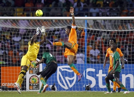 Hạ Bờ Biển Ngà trong loạt “đấu súng”, Zambia vô địch CAN 2012 - 1