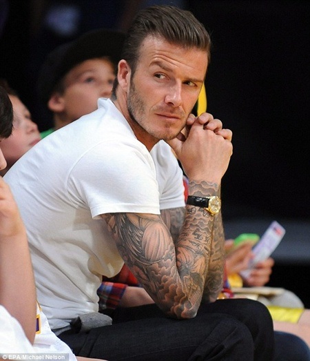 Vợ chồng Beckham tặng quà bất ngờ mừng sinh nhật con trai 13 tuổi