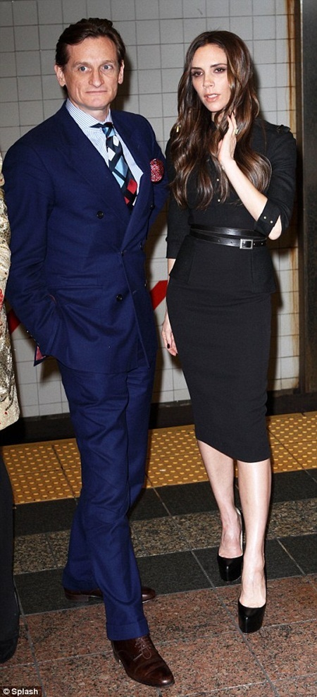 Bà Becks “lộ” mặt già nua và mệt mỏi vì kiệt sức - 4