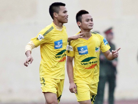 Kiên Giang hòa bất lực trước Thanh Hóa - 1 Kiên Giang hòa bất lực trước Thanh Hóa