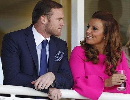 Dàn WAGS tỏa sáng tại “ngày hội người đẹp” Aintree