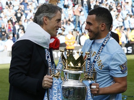 Niềm hạnh phúc vô bờ bến của Man City trong ngày đăng quang - 6 Niềm hạnh phúc vô bờ bến của Man City trong ngày đăng quang