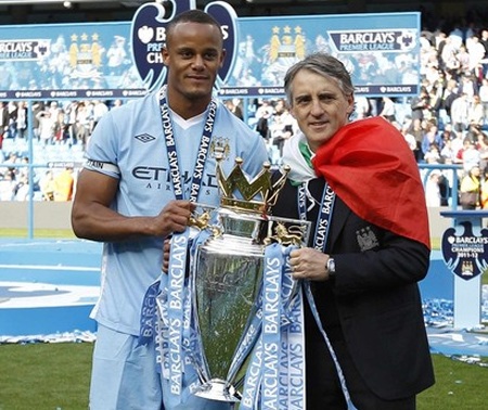 Niềm hạnh phúc vô bờ bến của Man City trong ngày đăng quang - 13 Niềm hạnh phúc vô bờ bến của Man City trong ngày đăng quang