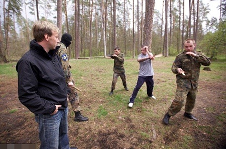 Cầu thủ lo ngại nạn phân biệt chủng tộc tại Euro 2012