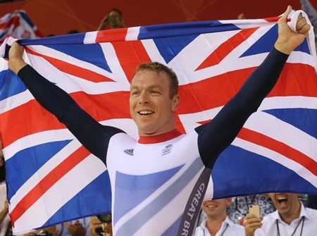 Đội đua xe đạp Anh bị tố dùng doping để giành HCV - 1 Chris Hoy tức giận vì cáo buộc dùng doping của dư luận Pháp