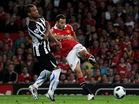 MU đối đầu Newcastle tại vòng 3 League Cup - 1 MU gặp phải đối thủ xương Newcastle từ khá sớm