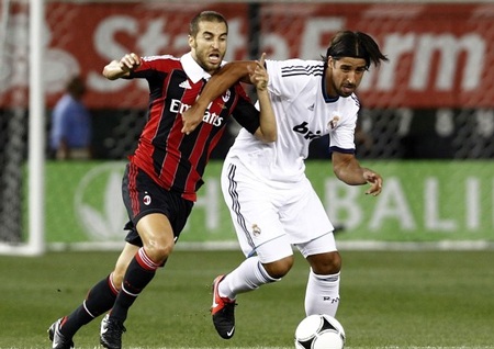 C. Ronaldo lập cú đúp, Real Madrid thắng đậm Milan - 1 Milan đã chơi một trận đấu thực sự lép vế