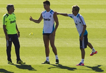 Real Madrid-Valencia: Khởi đầu mãn nhãn cho thầy trò Mourinho? - 2 Thầy trò Mourinho tự tin về khả năng bảo vệ ngôi vô địch La Liga