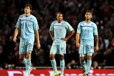 Arsenal “vùi dập” Coventry bằng tỷ số tennis - 3 Coventry đã nhận thất bại đau đớn tại Emirates