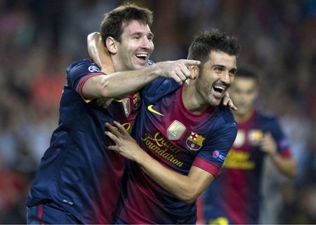 Nhìn lại 90 phút nghẹt thở ở cuộc chiến Barcelona-Spartak Moscow - 15 ...khi anh đánh đầu chính xác ấn định thắng lợi 3-2 cho Barcelona