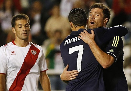 C. Ronaldo ấn định thắng lợi 3-0 cho Real Madrid