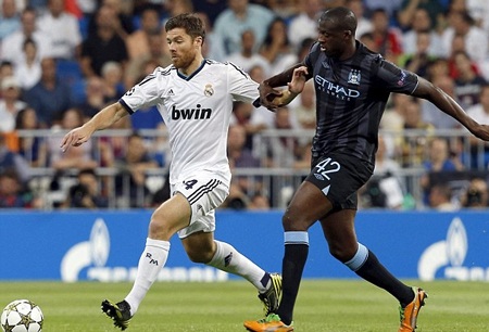 C. Ronaldo tỏa sáng, Real Madrid thắng nghẹt thở Man City - 2 Real Madrid áp đảo hoàn toàn trước Man City ở hiệp 1