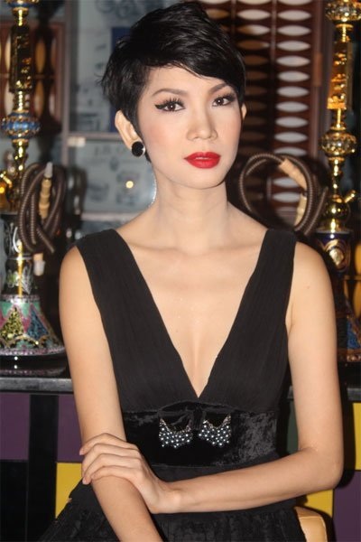 Xuân Lan bị la ó vì phát ngôn "dở" - 1 Người mẫu Xuân Lan